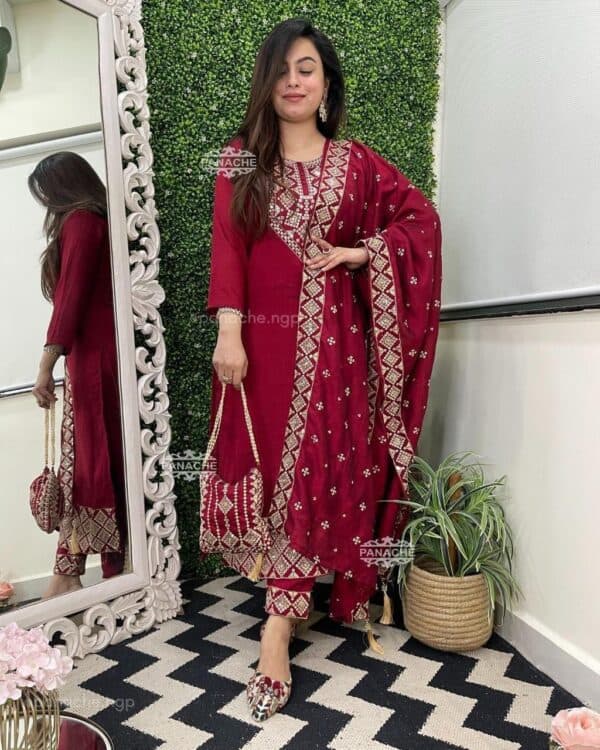 Royal Zari Jacquard Roman Silk Kurta Set