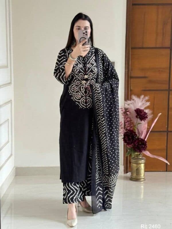 Women’s Cotton Suit alternate view