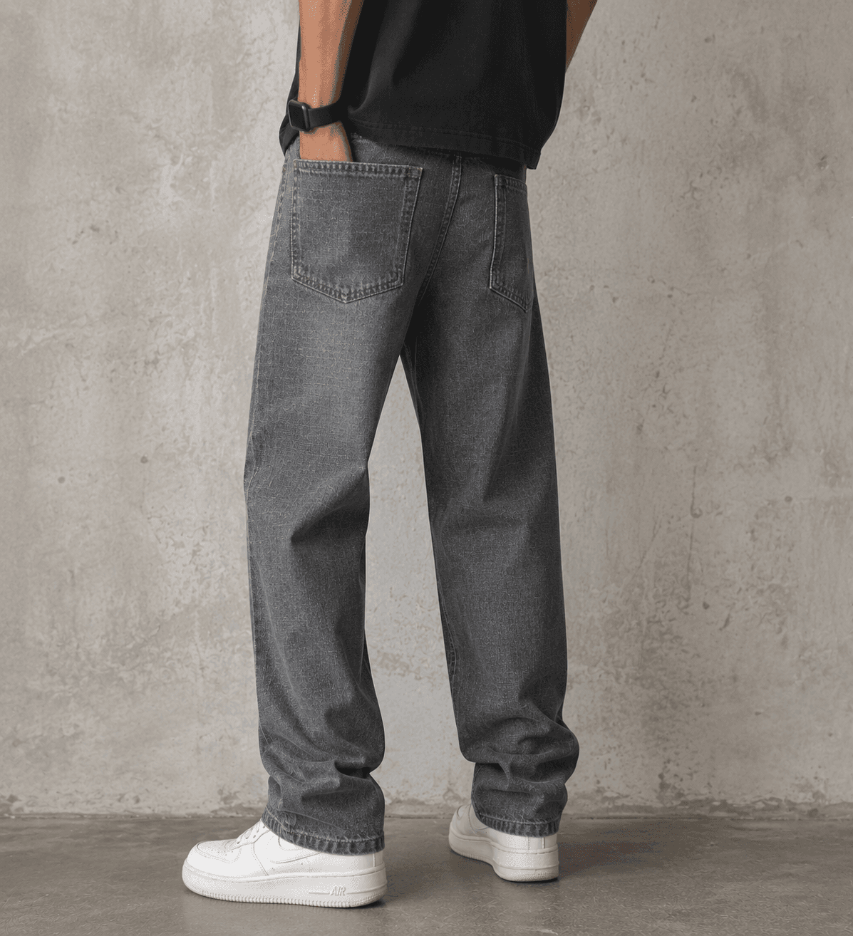 Men's Baggy Plain Shaded Jeans alternate view