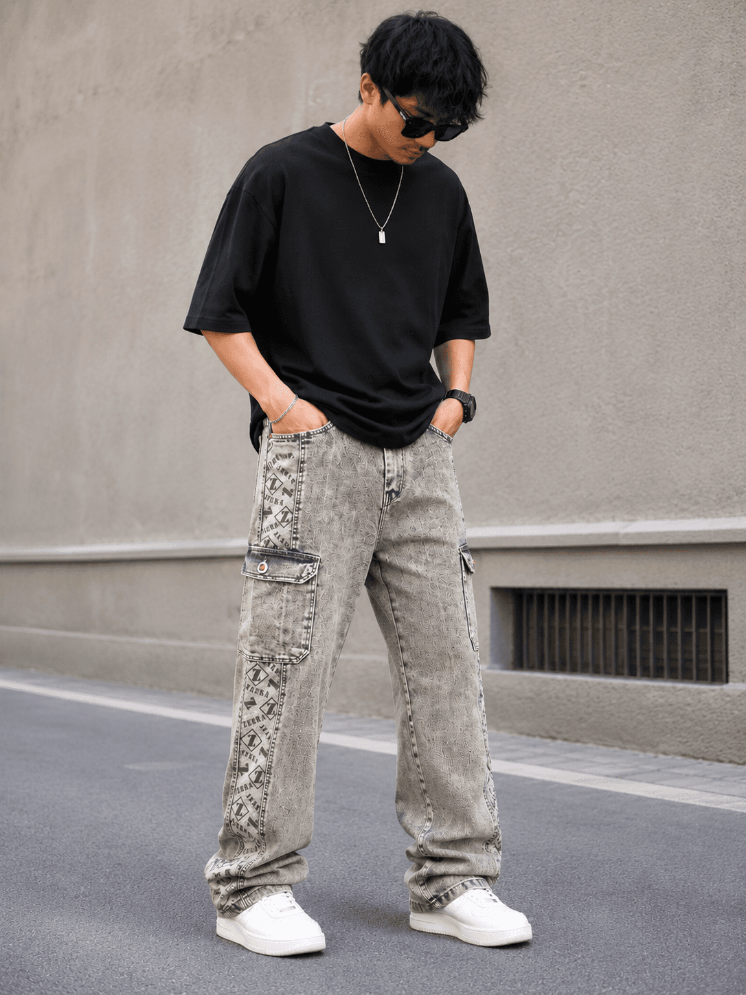 BAGGY JEANS PRINTED SIX POCKET