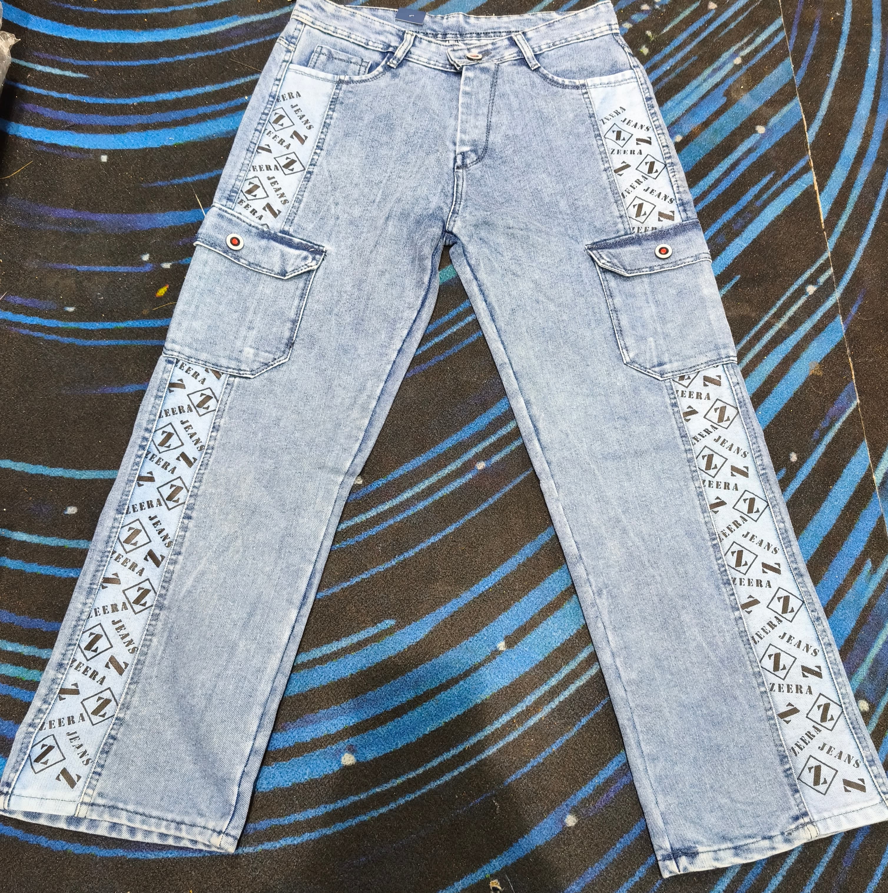Men's Baggy Six Pocket Cargo Jeans