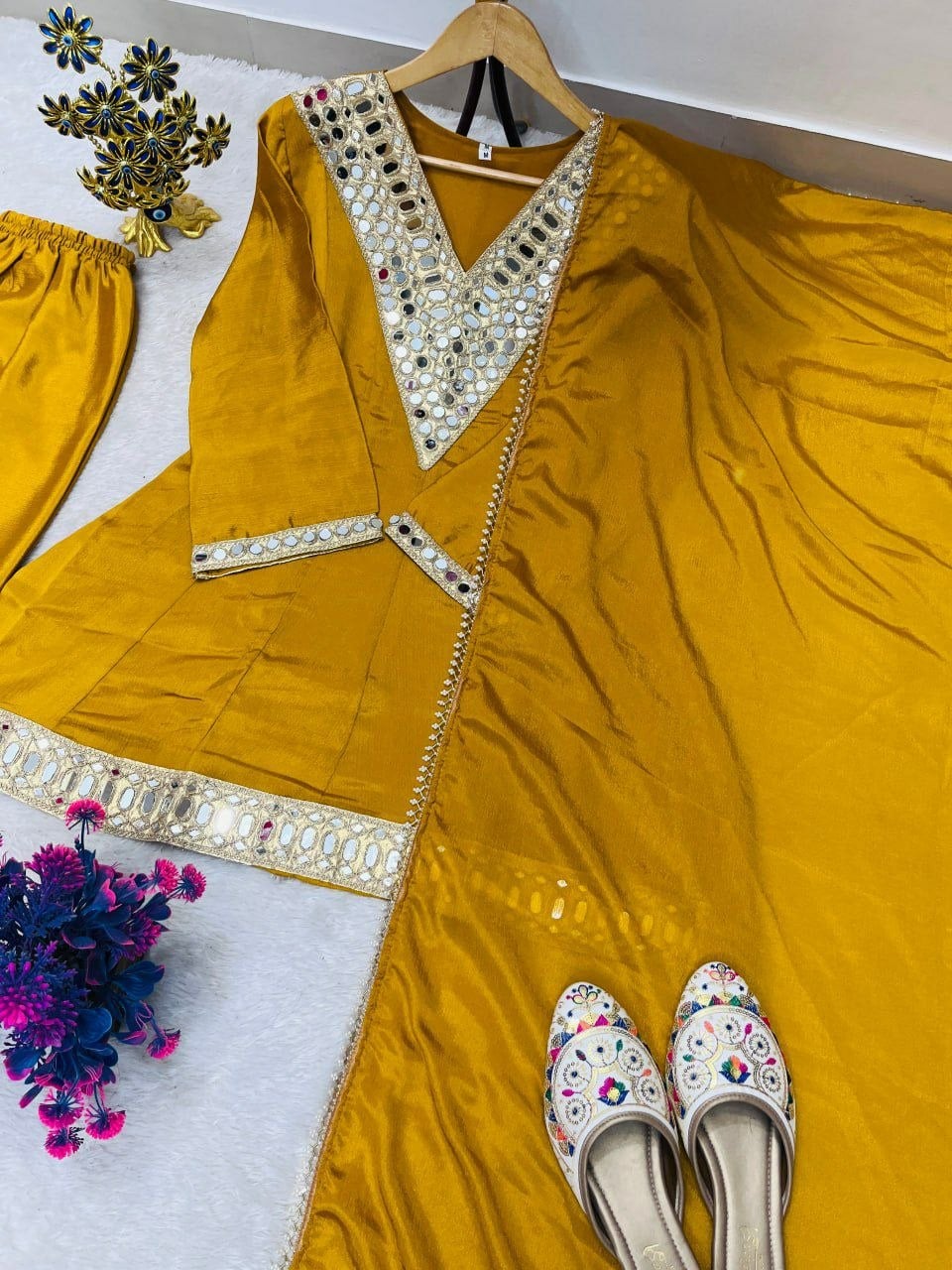Pure Chinon Silk Salwar Suit Set (SIDV2419)