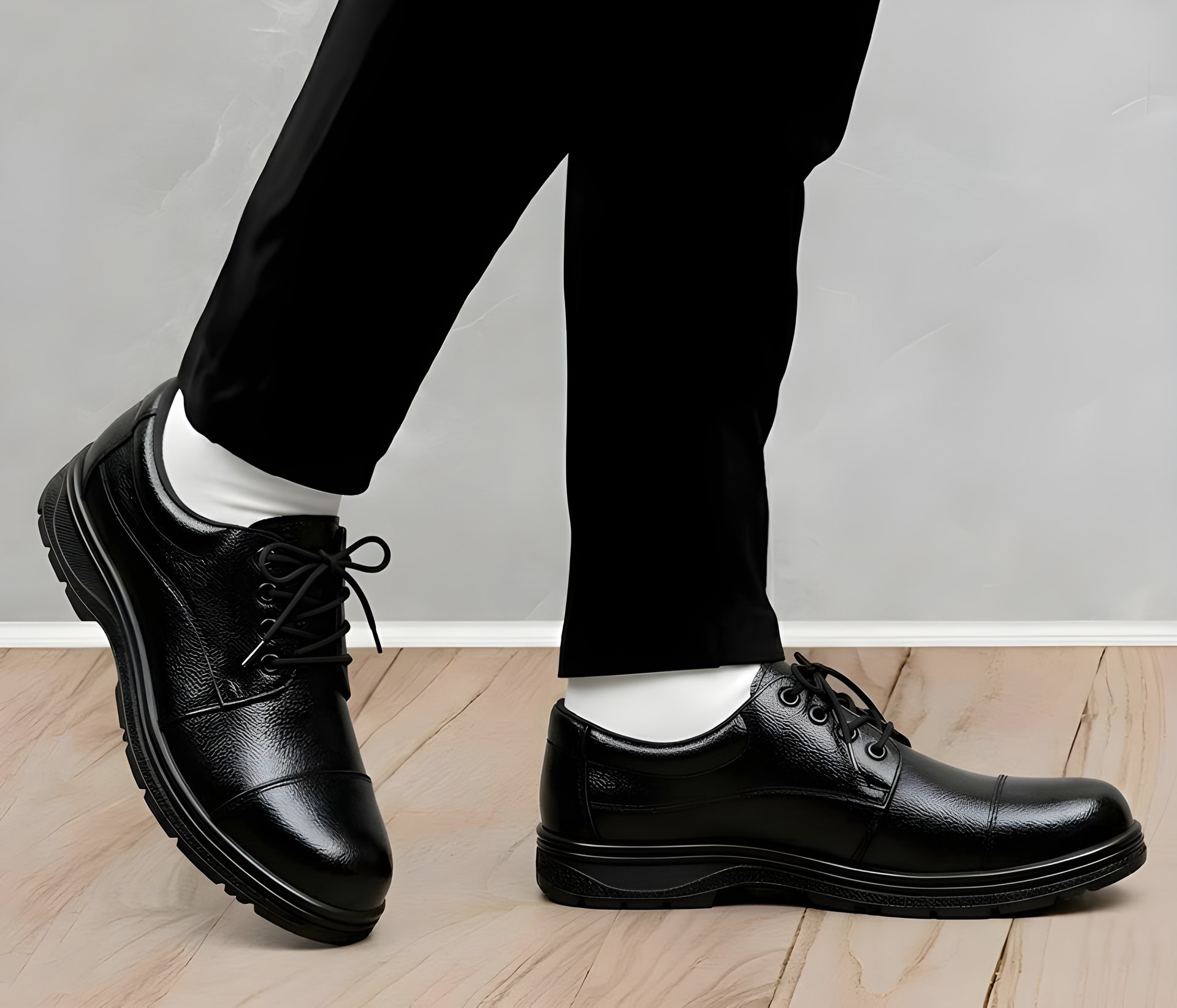 Latest Genuine Mild Leather Police Safety Shoes for Men - view 5