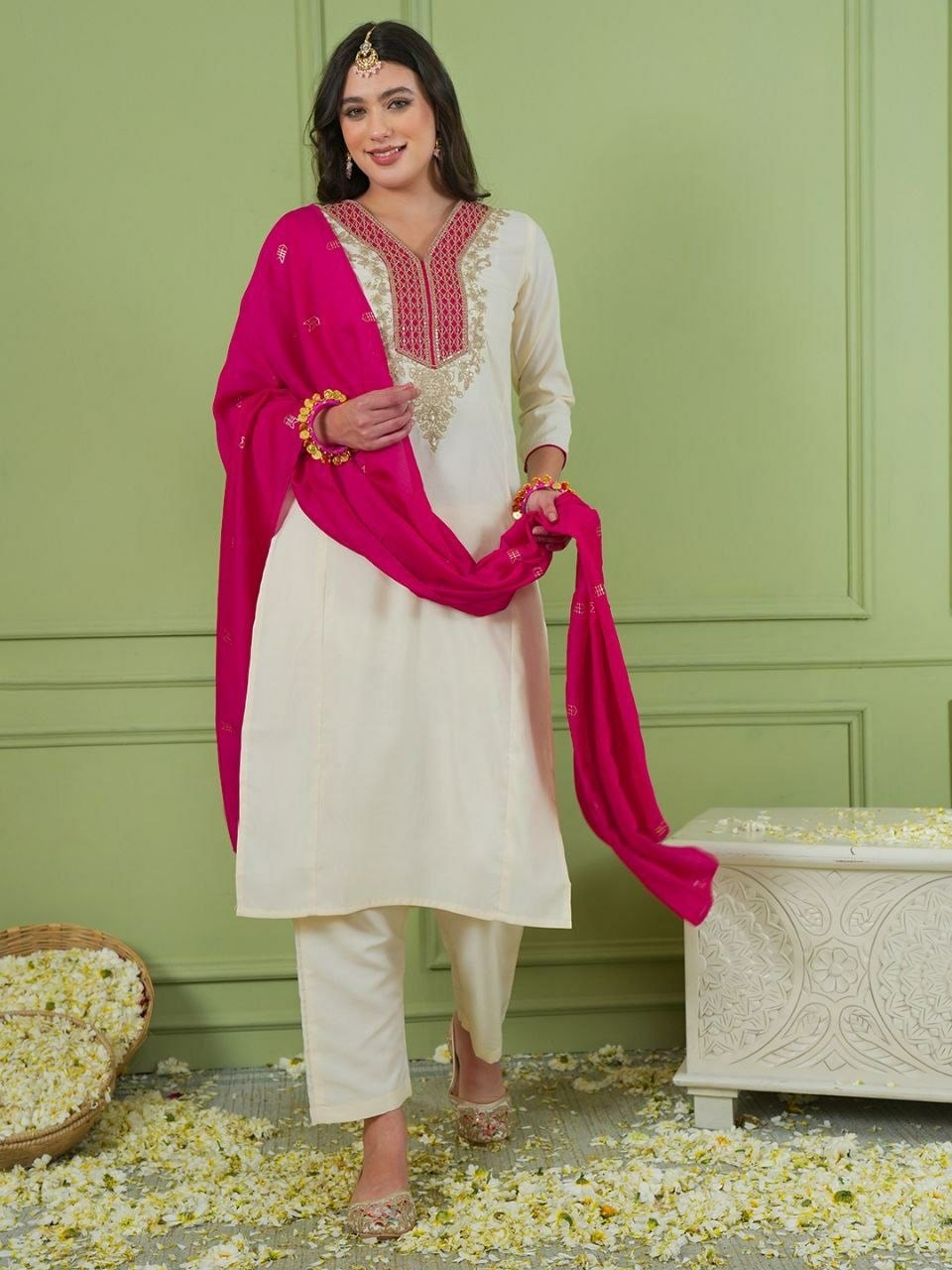 Heavy Simer Gold Silk Suit Set - White - view 3